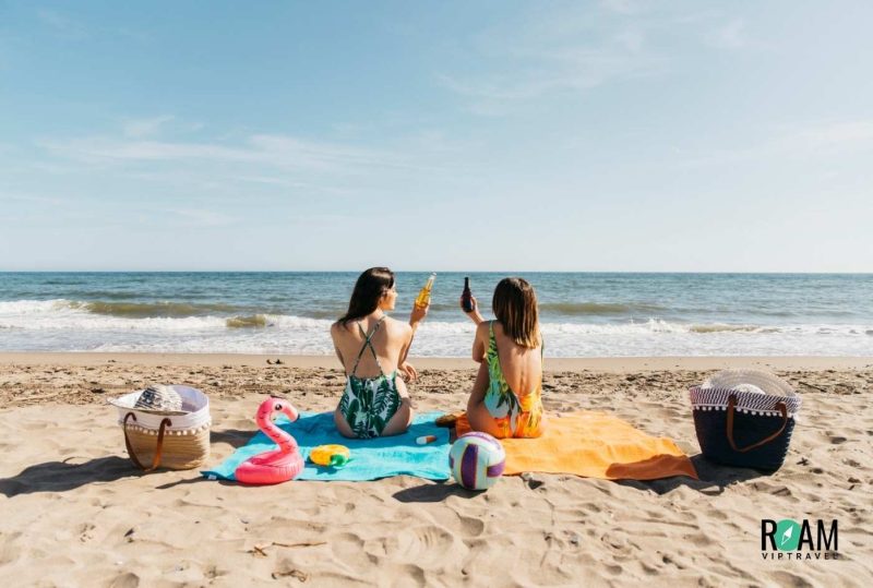 Best Beaches in Los Angeles for Sun, Surf and Relaxation